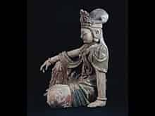 Detail images: Äußerst seltene und große Darstellung der sitzenden Kuan Yin