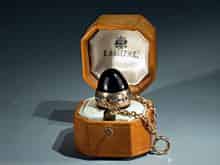 Detailabbildung: Fabergé-Anhänger in Form eines Eies