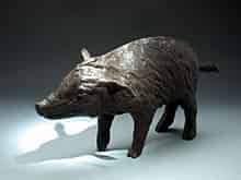 Detailabbildung: Bronze-Figur eines Wildschweines