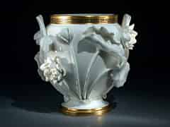 Detailabbildung:  Keramik-Übertopf von Bernard Moore (1850-1935)