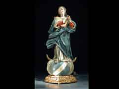Detailabbildung:  Barocke Schnitzfigur einer Maria Immaculata 