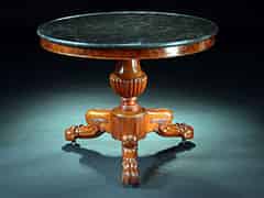 Detailabbildung:  Runder Empire-Tisch in Mahagoni mit schwarzer Marmorplatte