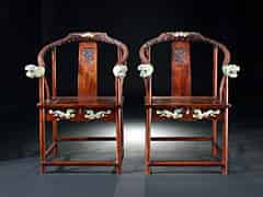 Detailabbildung:  Paar Stühle aus Holz