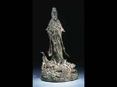 Detailabbildung:  Guanyin aus Bronze