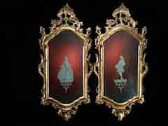 Detail images:  Paar venezianische, vergoldete Spiegelrahmen mit figürlich geschliffenen Spiegeln.