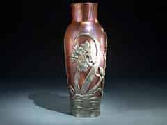 Detailabbildung:  Jugendstil-Vase mit Metallmontierung