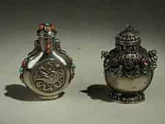 Detail images:  Zwei Snuffbottles aus Silber