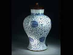 Detailabbildung:  Porzellan-Vase