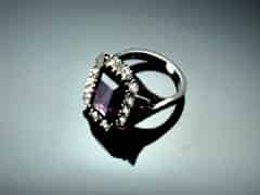 Detail images: Amethyst-Brilliant-Ring