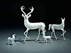 Detail images: Erzgebirgs-Milchglas-Tierfiguren