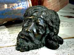 Detail images: Bronze-Kopf des Goliath
