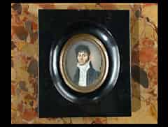 Detail images: Miniaturportrait eines Herren mit hochgestelltem Kragen und dunkelblauem Gehrock