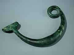 Detailabbildung: Römisch/Keltische Bronzefibel