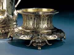 Detailabbildung: Silberne Dresdner Doppelhenkelschale um 1640