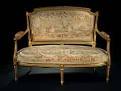 Detailabbildung: Kleines zweisitziges Louis XVI-Stil-Sofa