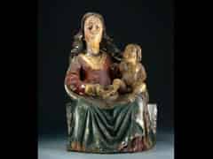 Detail images: Thronende Madonnenfigur mit Jesuskind
