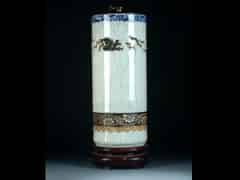 Detail images: Chinesische Vase als Lapenfuß umgearbeitet