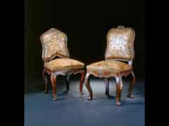 Detailabbildung: Paar Barock-Stühle mit Lederbezügen