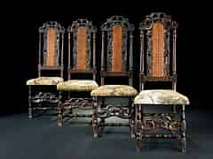 Detail images: Satz von vier barocken Lehnstühlen