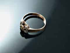 Detail images: Ring mit Diamantrosen