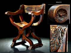 Detailabbildung: Italienischer Renaissance-Scherenstuhl