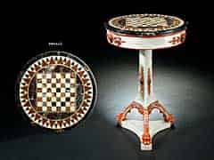 Detailabbildung: Rundes, gefaßtes Salontischchen mit Schachbrett- Marmorplatte 