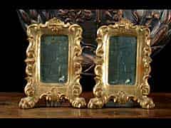 Detail images: Paar süddeutsche, vergoldete Spiegelrahmen mit Stellfüßen in Form von Löwentatzen (ehemals