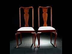 Detailabbildung:  Paar englische Stühle