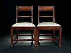 Detailabbildung:  Paar englische Mahagoni-Stühle