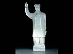Detailabbildung: Chinesische Porzellanfigur des sozialistischen Mao Tse Tung
