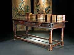Detailabbildung: Französischer Renaissance-Tisch