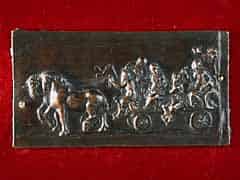 Detailabbildung: Bronze-Relieftafel