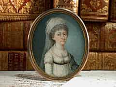 Detail images: Miniaturportrait einer Dame in weißem Chiffonkleid
