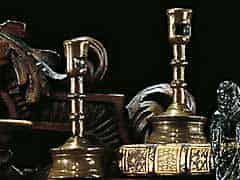 Detail images: Paar gotische Miniaturleuchter