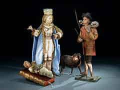 Detailabbildung: Gruppe von zwei Neapolitanischen Krippenfiguren, einem Wickelkind und einem geschnitzen Schaf 
