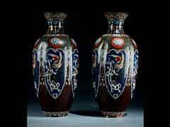Detailabbildung: Paar chinesische Cloisonné-Vasen