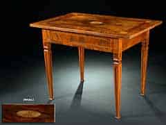 Detailabbildung: Louis XVI-Tisch in Nussbaum