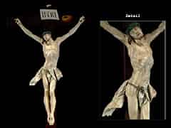 Detail images: Holzkreuz mit Corpus Christi