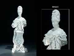 Detail images: Porzellanfigur einer adeligen Dame