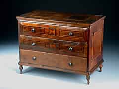 Detail images: Miniaturkommode in Louis XVI-Stil