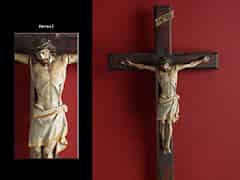 Detail images: Kreuz mit geschnitztem Corpus Christil