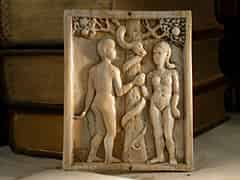 Detail images: Elfenbeinreliefplatte mit Darstellung von Adam und Eva