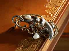 Detail images: Jugendstil-Schmuckbrosche in Gold und Silber