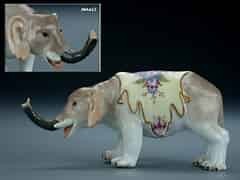 Detailabbildung: Meissner Porzellanfigur eines afrikanischen Elefanten