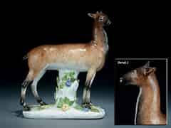 Detail images: Meissner Porzellanfigur einer Rotwild-Hirschkuh