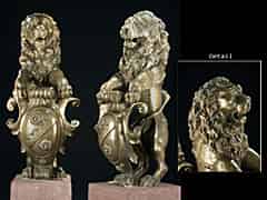 Detailabbildung: Paar Bronze-Löwen