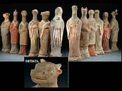 Detailabbildung: 12 Grabwächterfiguren der Sui-Dynastie