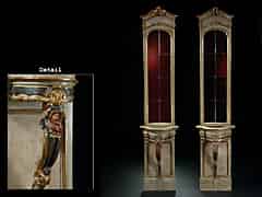 Detailabbildung: Paar Wandkonsoltische und Spiegel aus einer Wandvertäfelung