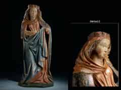 Detail images:  Feine Skulptur einer Heiligen