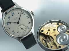 Detailabbildung: Herrenarmbanduhr in Stahlgehäuse Lange-Werk von 1885 umgebaut von Taschenuhr auf Armbanduhr